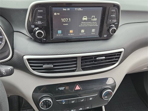 Used 2021 Hyundai Tucson SE image 21