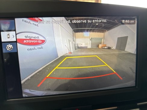 Used 2025 Hyundai Elantra SE image 42