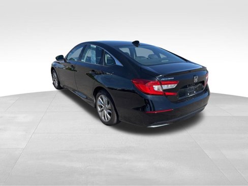 Used 2019 Honda Accord LX image 10