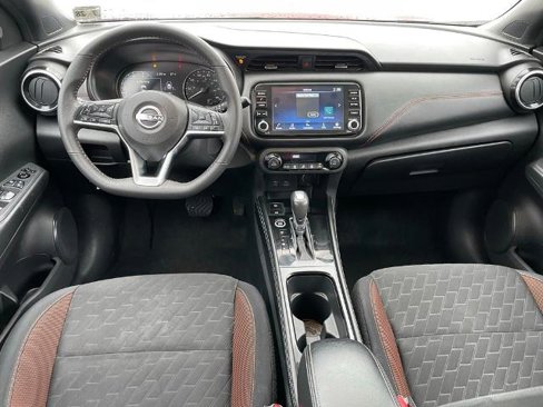 Certified 2023 Nissan Kicks SR image 12