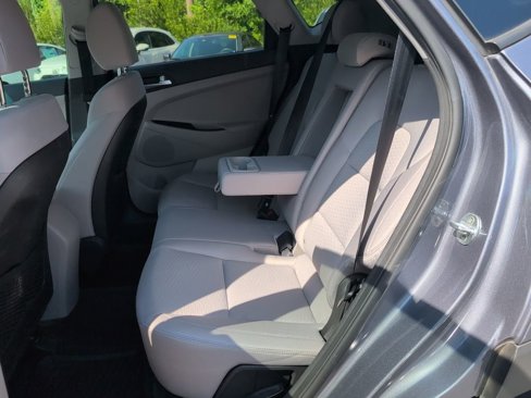 Used 2021 Hyundai Tucson SE image 19