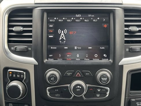 Used 2018 RAM 1500 Big Horn image 25