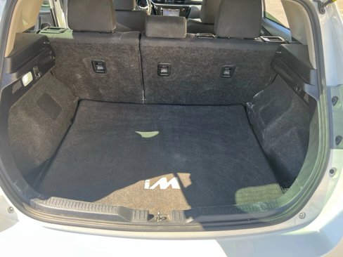 Used 2017 Toyota Corolla iM image 12