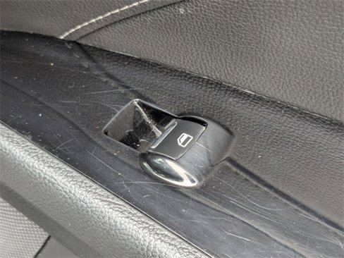 Used 2016 Ford Fusion Titanium image 33