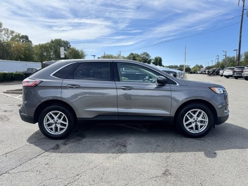 Used 2022 Ford Edge SEL w/ Convenience Package image 8