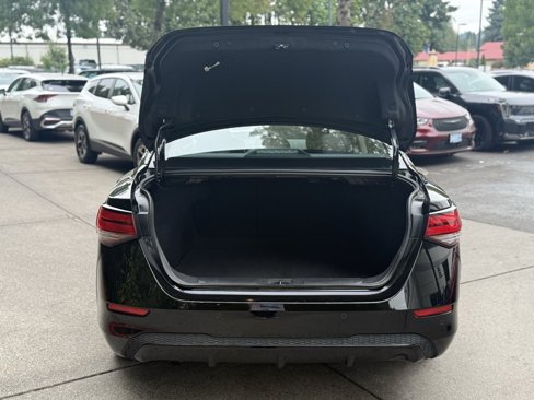 Used 2024 Nissan Sentra SV image 18