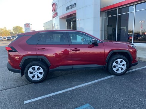 Used 2024 Toyota RAV4 LE image 3