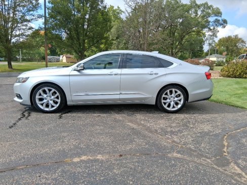 Used 2015 Chevrolet Impala LTZ image 3