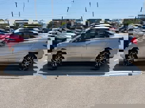 Used 2008 Pontiac G6 Sedan image 2