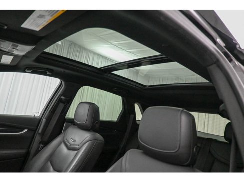Used 2022 Cadillac XT5 Premium Luxury image 35