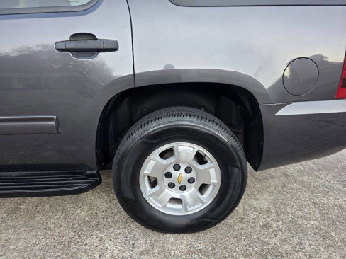 Used 2010 Chevrolet Tahoe LS image 13