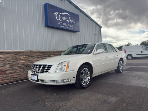 Used 2011 Cadillac DTS Platinum image 2