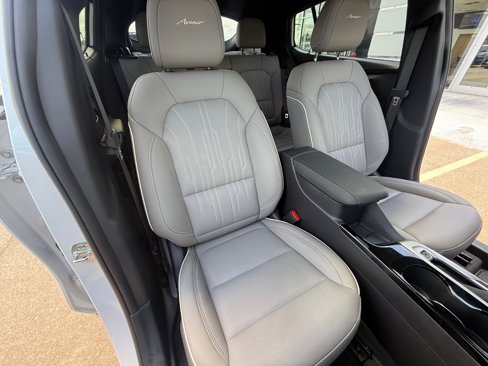 Certified 2025 Buick Envista Avenir image 28