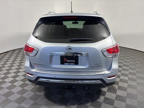 Used 2016 Nissan Pathfinder Platinum image 5