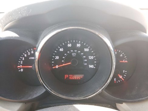 Used 2010 Kia Soul ! image 11