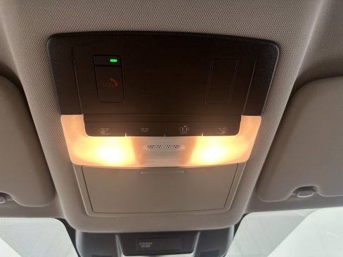 Used 2021 Nissan Rogue SV image 29