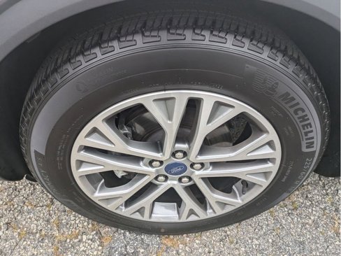 Certified 2022 Ford Escape SEL image 28