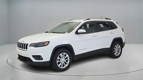 Used 2019 Jeep Cherokee Latitude w/ Popular Appearance Group image 3