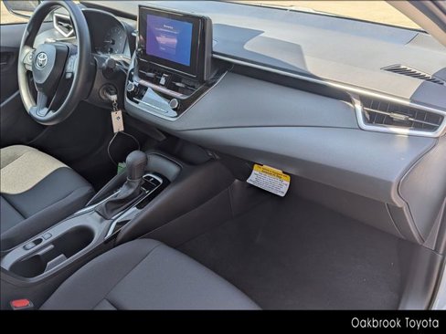 Certified 2025 Toyota Corolla LE image 29