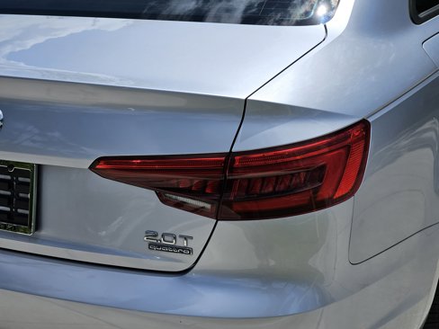 Used 2017 Audi A4 2.0T Premium image 10