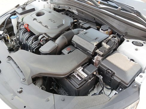 Used 2020 Kia Optima LX image 12