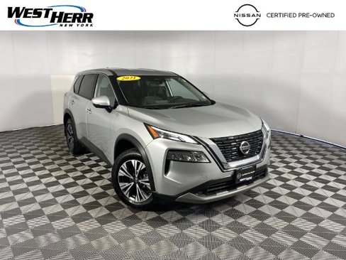 Certified 2021 Nissan Rogue SV image 1