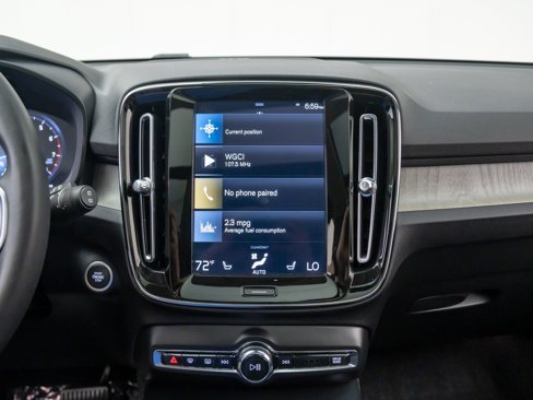 Used 2022 Volvo XC40 T5 Inscription w/ Advanced Package image 22