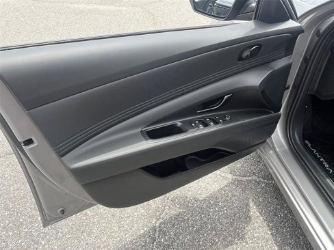 New 2025 Hyundai Elantra Sport image 13