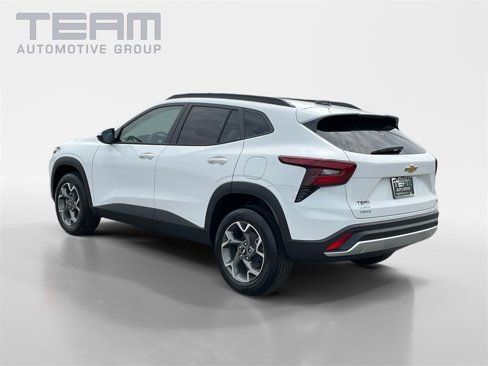 New 2026 Chevrolet Trax LT w/ Driver Confidence Package image 5