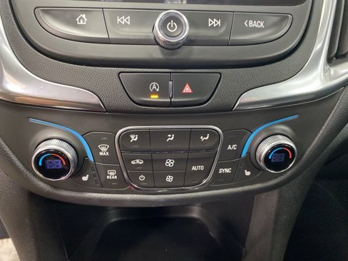 Used 2022 Chevrolet Equinox LT image 43