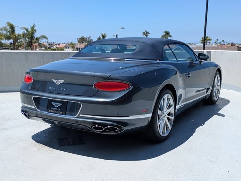 Certified 2020 Bentley Continental GT V8 image 11