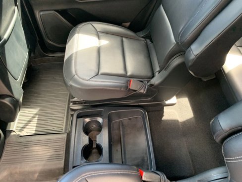 Used 2020 Ford Explorer XLT w/ Equipment Group 202A image 31