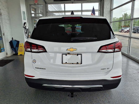 Used 2023 Chevrolet Equinox LT w/ LPO, Floor Liner Package image 5