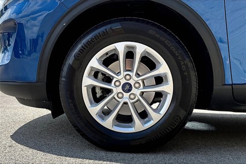 Certified 2022 Ford Escape SE w/ Cold Weather Package image 9