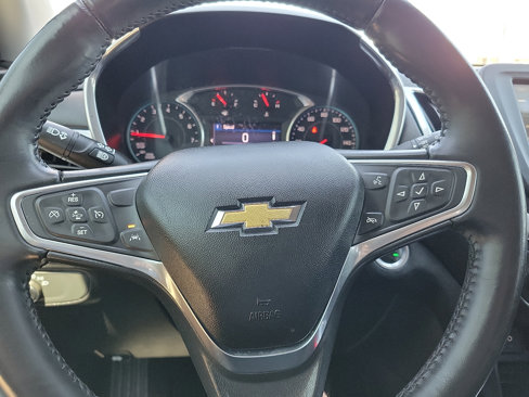 Used 2019 Chevrolet Equinox LT w/ Driver Convenience Package image 19