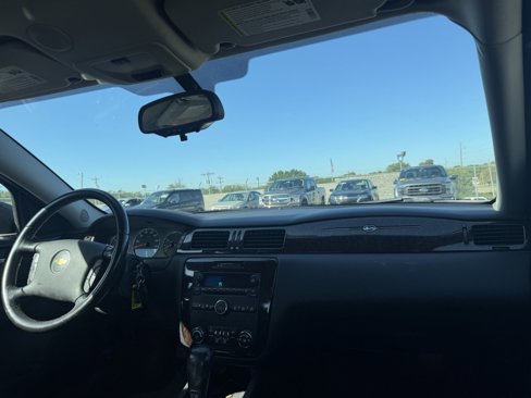 Used 2012 Chevrolet Impala LT w/ LT Sunroof Package image 10