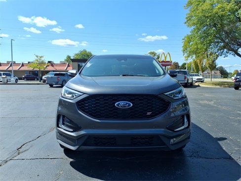 Used 2020 Ford Edge ST w/ Equipment Group 401A image 2