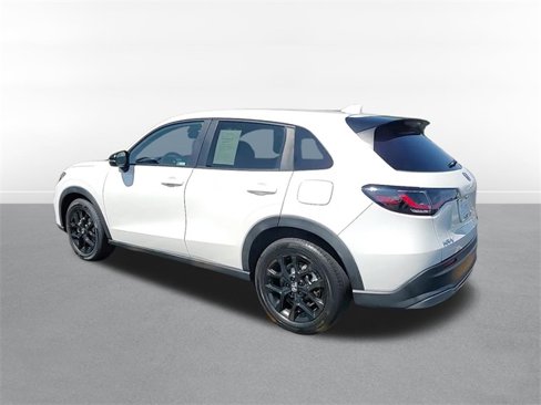 Used 2023 Honda HR-V Sport image 5