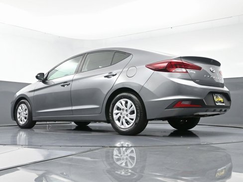 Used 2019 Hyundai Elantra SE w/ Cargo Package image 48