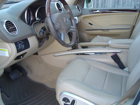 Used 2011 Mercedes-Benz ML 350 BlueTEC 4MATIC image 7