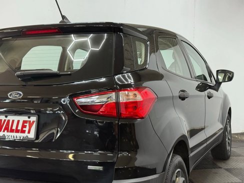 Used 2020 Ford EcoSport S image 10