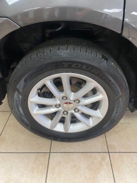 Used 2017 Dodge Journey SXT w/ Comfort/Convenience Group image 28