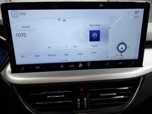 Used 2024 Ford Escape Platinum image 19