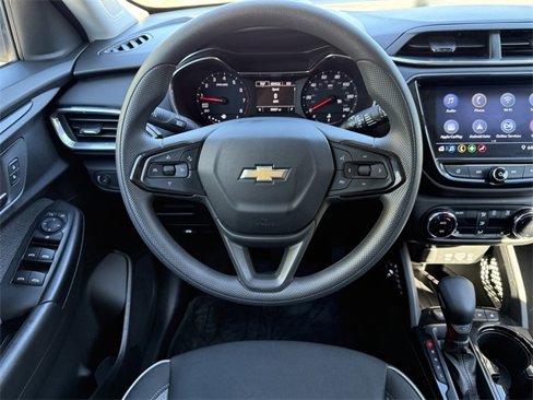 Used 2023 Chevrolet TrailBlazer LT w/ Convenience Package image 29