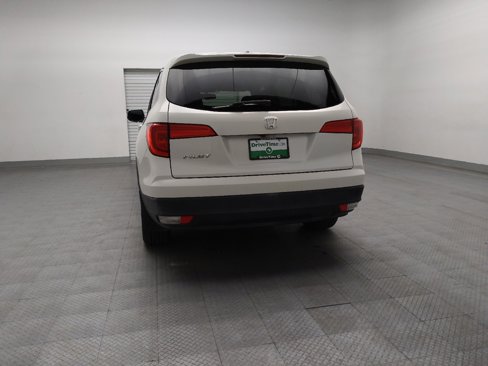 Used 2017 Honda Pilot EX-L image 6