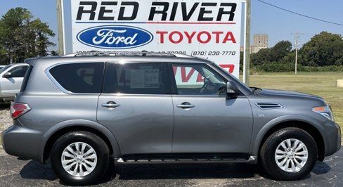 Used 2019 Nissan Armada SV image 1