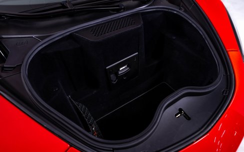 Used 2018 McLaren 570S Spider image 23