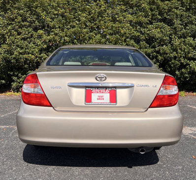 Used 2004 Toyota Camry LE image 6