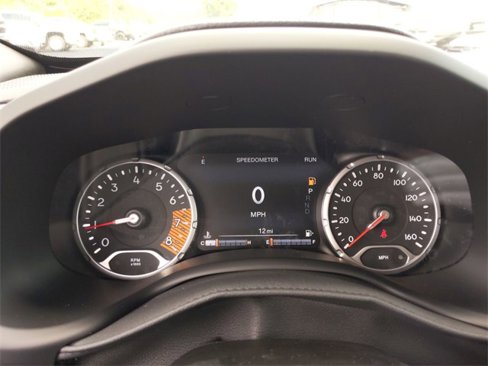 Used 2023 Jeep Renegade Trailhawk w/ Trailer Tow Group image 25