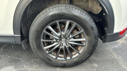 Used 2019 MAZDA CX-5 Touring image 4